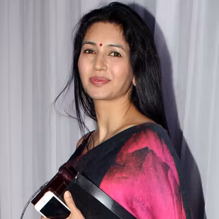 Deepti Bhatnagar wallpaper