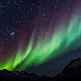 Women northern lights wallpaper