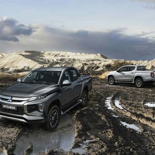 Mitsubishi Triton wallpaper