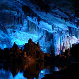 Reed Flute Cave wallpaper
