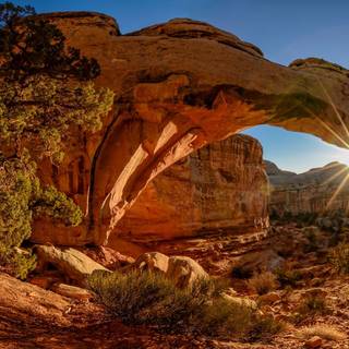 Navajo Arch Utah wallpaper