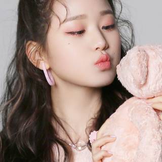 IZONE Won Young wallpaper