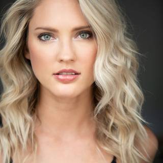 Ciara Hanna wallpaper