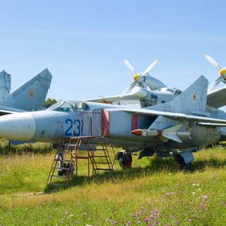 Mikoyan-Gurevich MiG-23 wallpaper