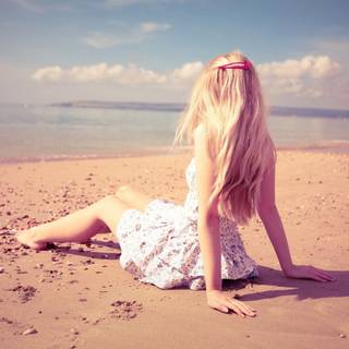 Sunset women wallpaper