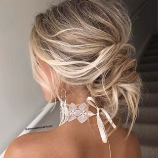 Hair bun blond messy wallpaper