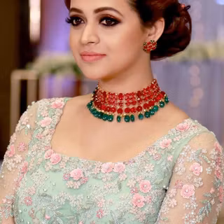 Bhavana Menon wallpaper