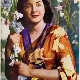 Nargis Dutt wallpaper