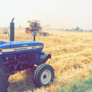 New Holland Agriculture wallpaper