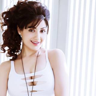 Gurleen Chopra wallpaper