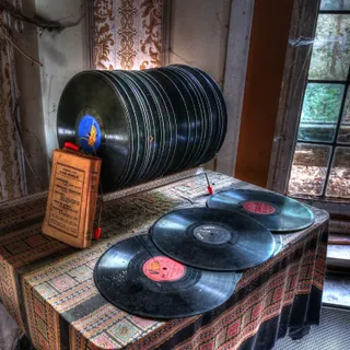 Vinyl records wallpaper