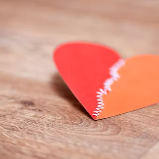 Paper love wallpaper