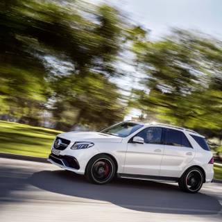 GLE 63 wallpaper
