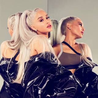 Ariana Grande laptop wallpaper