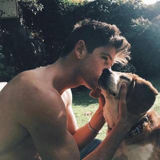 Miguel Bernardeau wallpaper