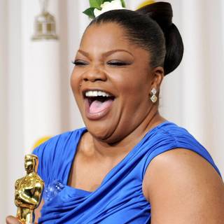 Monique Angela Hicks wallpaper