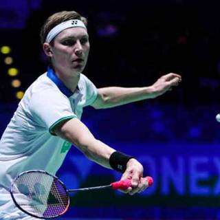 Viktor Axelsen wallpaper