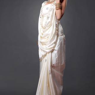 Pooja Salvi wallpaper