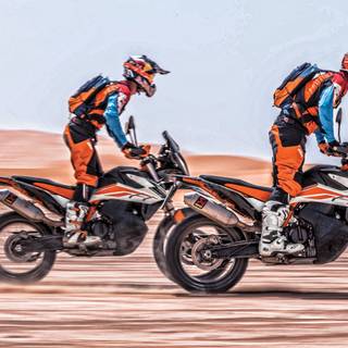 790 Adventure wallpaper