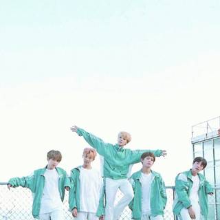 BTS green wallpaper