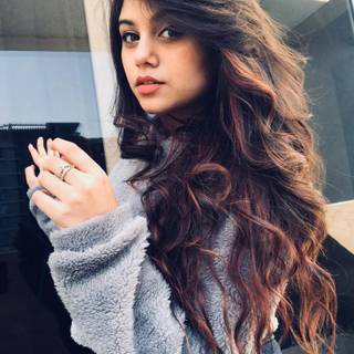 Cute Tiktok girls wallpaper