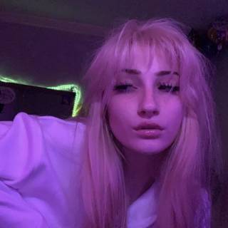 E-girl makeup wallpaper