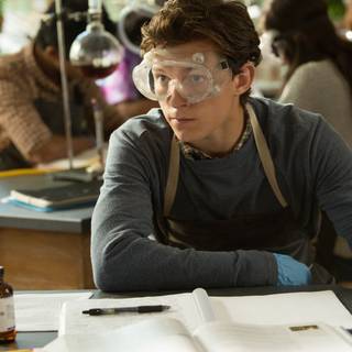 Tom Holland laptop wallpaper