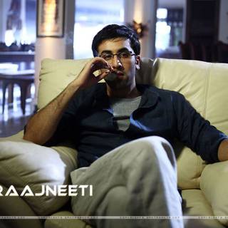 Raajneeti wallpaper