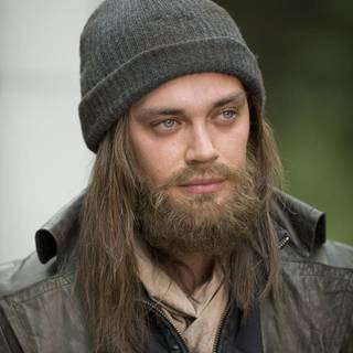 Tom Payne wallpaper