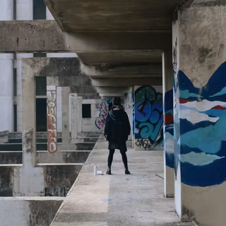 ViVi (LOONA) wallpaper