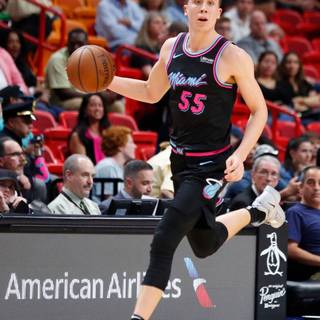 Duncan Robinson wallpaper