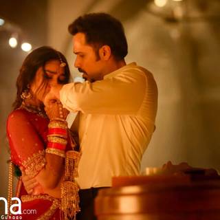 Emraan Hashmi yukti wallpaper