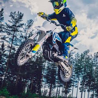 Dirt bike 2021 wallpaper