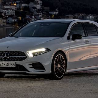 Mercedes V Class wallpaper