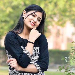 Surbhi Rathore wallpaper