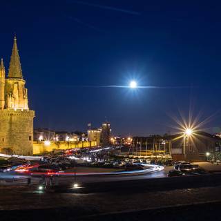 La Rochelle Street wallpaper