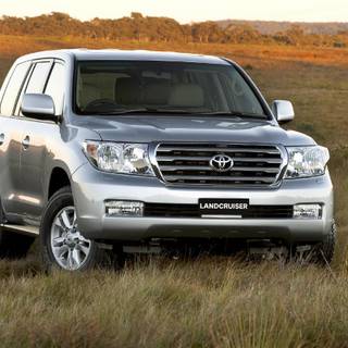 Toyota Land Cruiser 2021 wallpaper