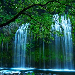 Cool waterfalls wallpaper