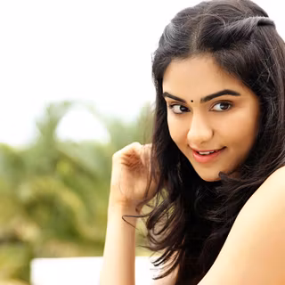 4k Bollywood star wallpaper