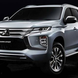Mitsubishi Triton 2021 wallpaper