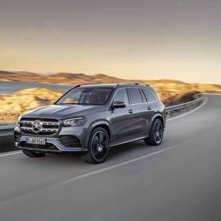 2021 Mercedes GLS wallpaper