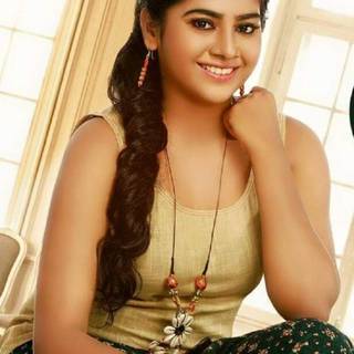 Nimisha Sajayan wallpaper