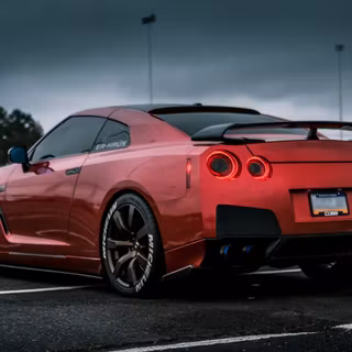 GTR red wallpaper