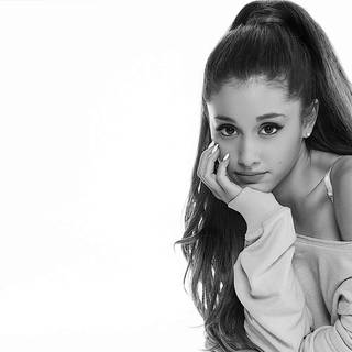 Ariana Grande desktop 2021 wallpaper