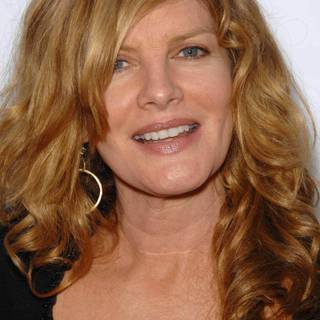 Rene Russo wallpaper