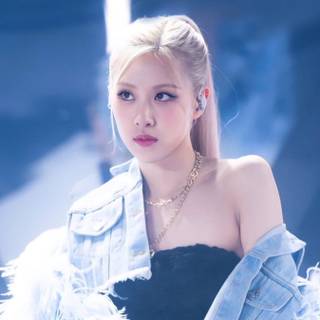 Rosè Gone wallpaper