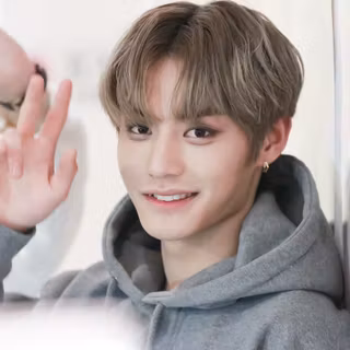 Kim Ji-woong wallpaper