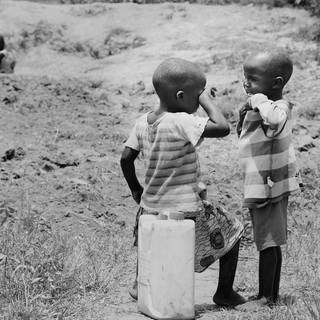 Sad children 4k wallpaper