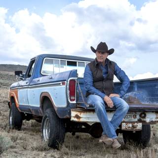 Yellowstone trucks wallpaper