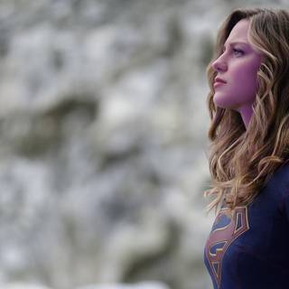 Melissa Benoist 4k wallpaper